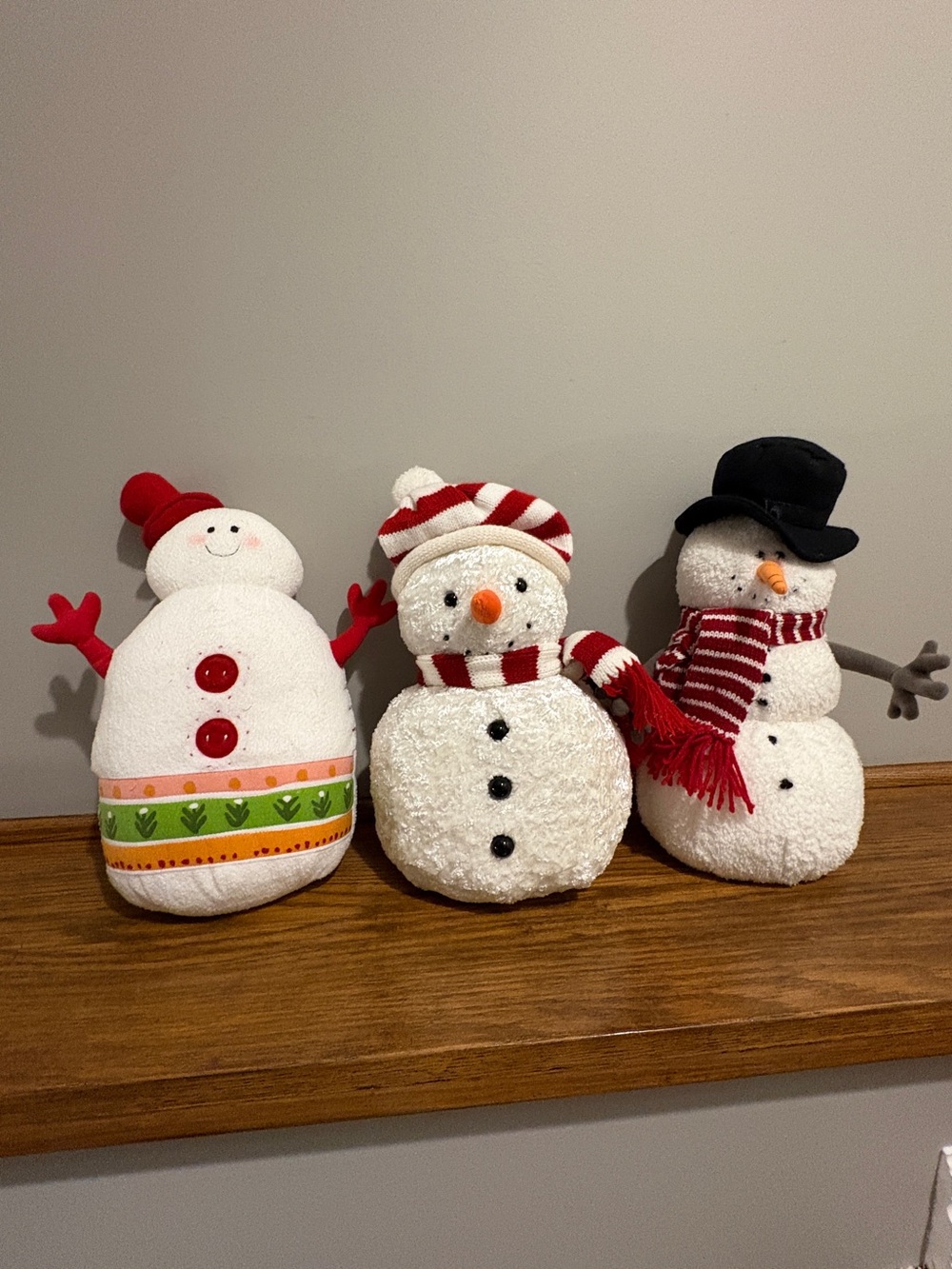 Lands’ End Plush Snowman Christmas Set of 3 Freestanding Multicolor